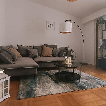 Formin - Lux Apartment 扎达尔 外观 照片