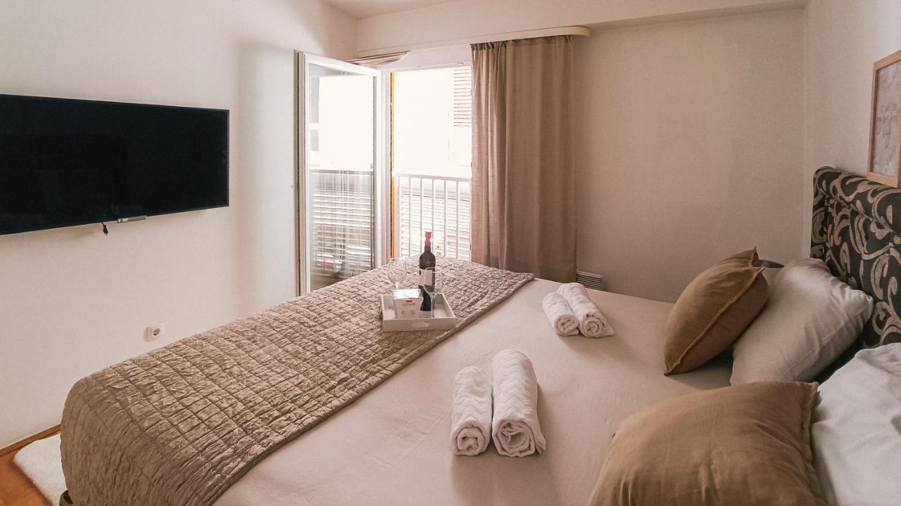 Formin - Lux Apartment 扎达尔 外观 照片